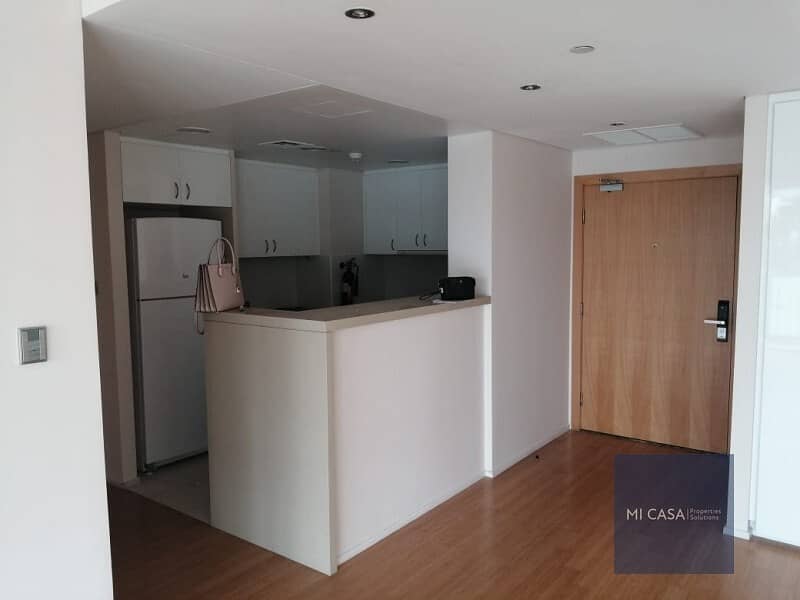 7 Move now! | 4BR apartment | Sea view| Maid's room