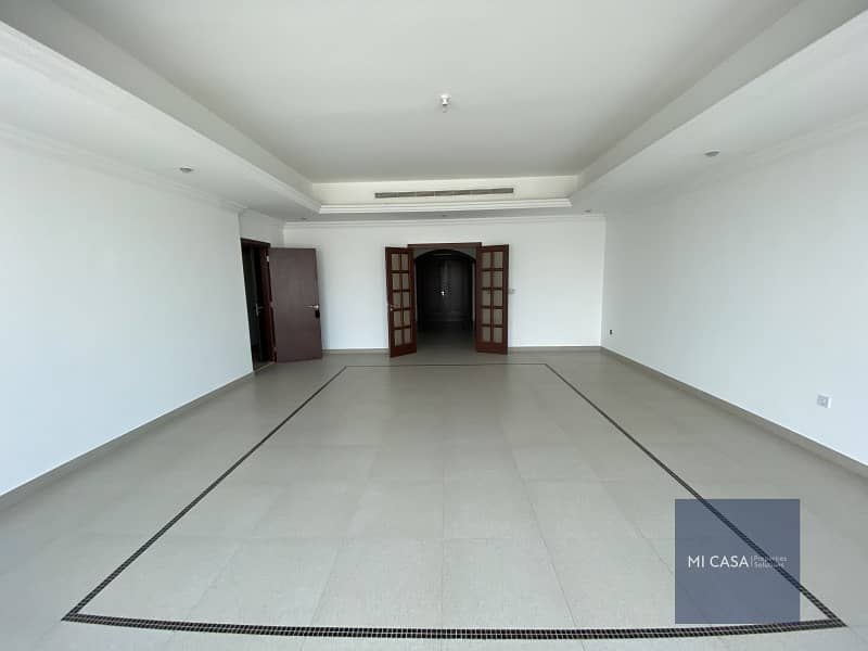 8 Sea view 3BR apartment! | Maid's room and balcony