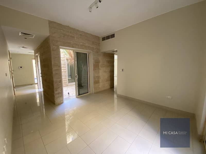 5 Serene place | Garden view | Maid's room + Balcony