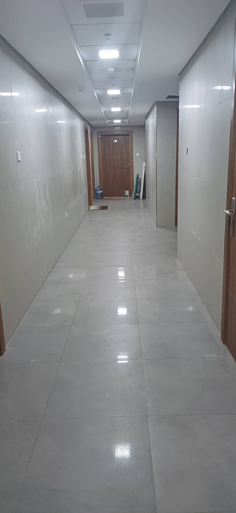 AMAZING DEAL 1BHK BRAND NEW APARTMENT GOING ON RESALE AMAZING DEAL 1BHK BRAND NEW APARTMENT GOING ON RESALE