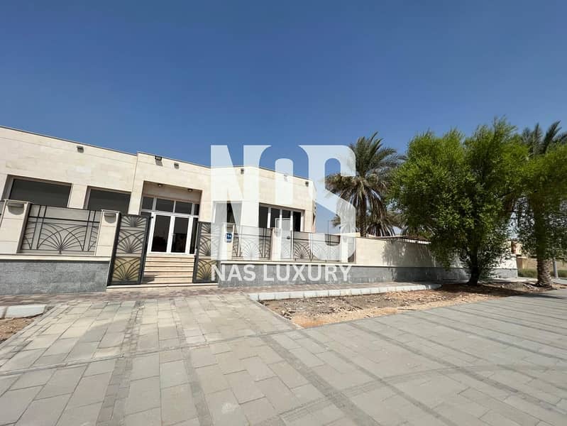 位于穆罕默德-本-扎耶德城 6 卧室的别墅 240000 AED - 8042651