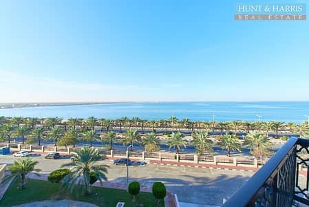 1 Bedroom Apartment for Sale in Al Marjan Island, Ras Al Khaimah - Stunning Sea View - One Bedroom - Furnished - Vacant