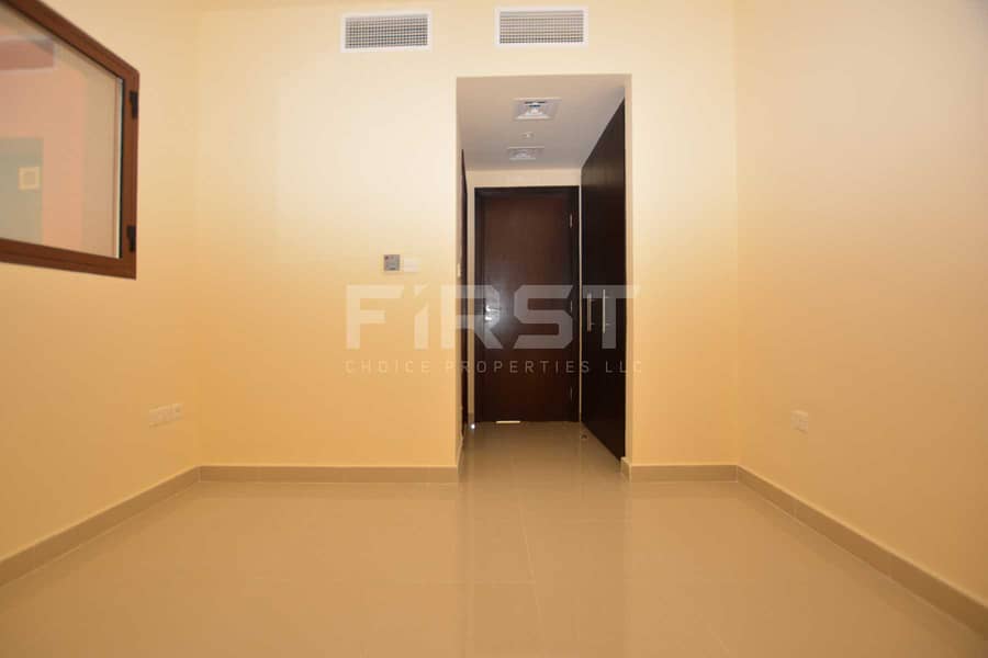 9 Internal Photo of 2 Bedroom Villa in Hydra Village Abu Dhabi UAE (21). jpg
