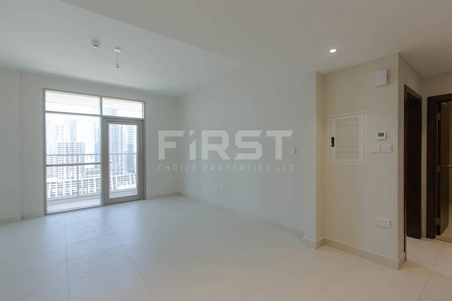 3 Internal Photo of 1 Bedroom Apartment in Reflection Shams Abu Dhabi Al Reem Island Abu Dhabi UAE (8). jpg