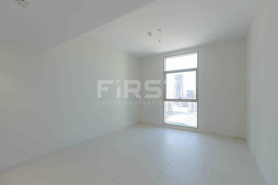 6 Internal Photo of 1 Bedroom Apartment in Reflection Shams Abu Dhabi Al Reem Island Abu Dhabi UAE (11). jpg