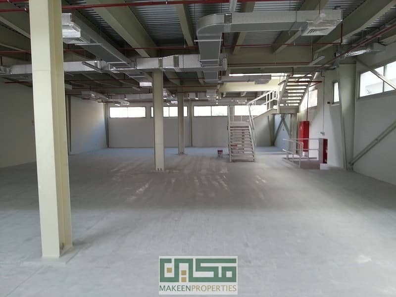 7 No Commission|Multiple cheques|Warehouse for Rent in Warsan