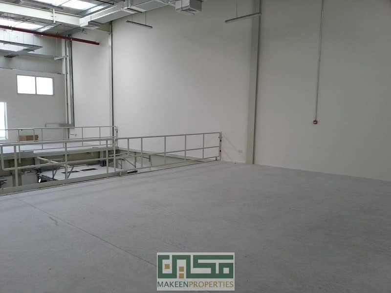 14 No Commission|Multiple cheques|Warehouse for Rent in Warsan