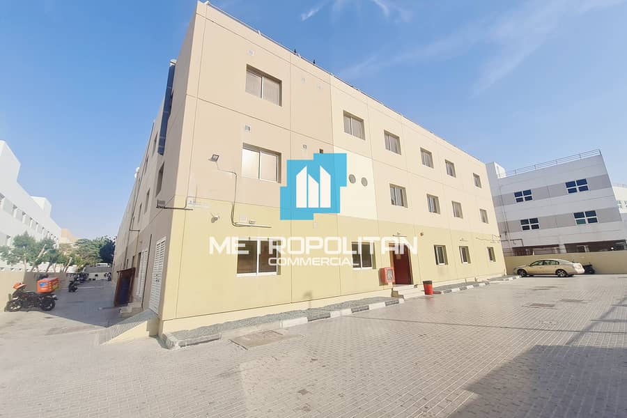 سكن عمال في مجمع دبي للاستثمار 1،مجمع دبي للاستثمار 9300000 درهم - 8045667 سكن عمال في مجمع دبي للاستثمار 1،مجمع دبي للاستثمار 9300000 درهم - 8045667