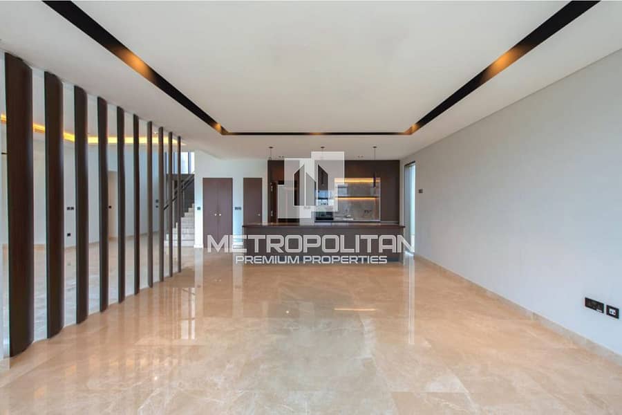 位于迪拜山庄,高尔夫广场,高尔夫广场2号 4 卧室的别墅 16500000 AED - 8047833 位于迪拜山庄,高尔夫广场,高尔夫广场2号 4 卧室的别墅 16500000 AED - 8047833