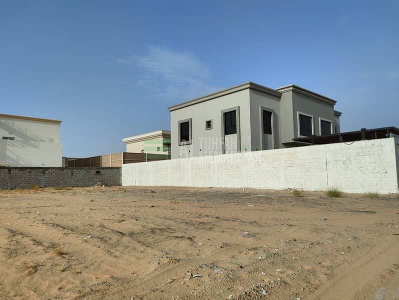 Plot for Sale in Al Hoshi 20,000 Sq Ft