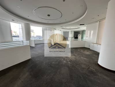 Showroom for Rent in Al Majaz, Sharjah - IMG_6686. JPG