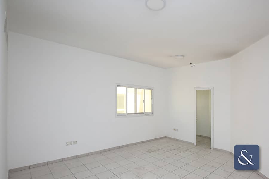 1 Bed | College Building | Hor Al Anz East