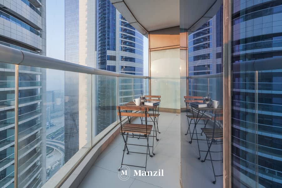 28 Balcony Area