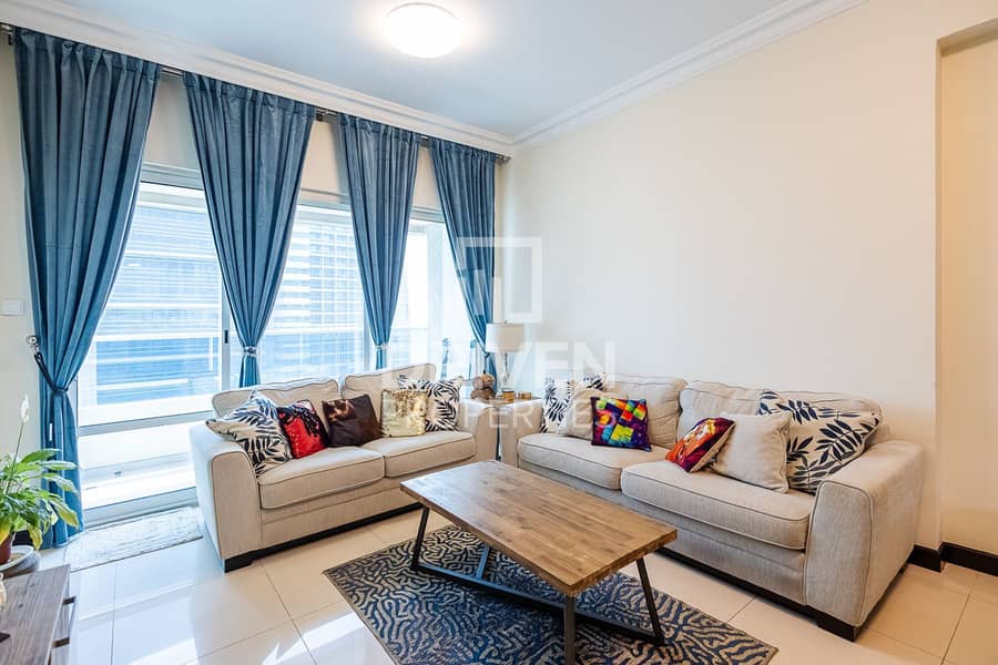Spacious | High Floor With Stunning View Spacious | High Floor With Stunning View