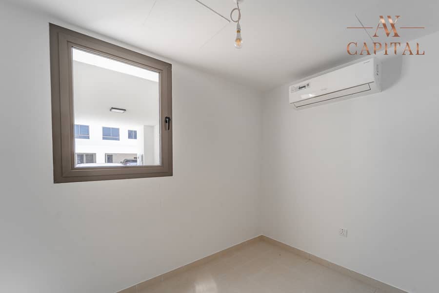 Vacant | Beautiful townhouse | Ready to Move In Vacant | Beautiful townhouse | Ready to Move In