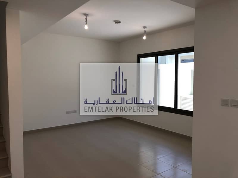4 Ready 3bedrooms Townhouse in Noor Phase