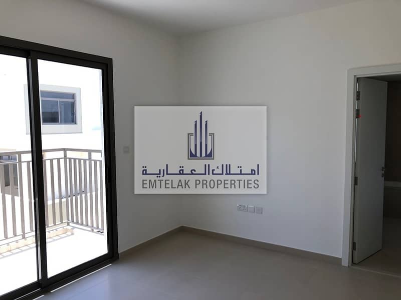 7 Ready 3bedrooms Townhouse in Noor Phase