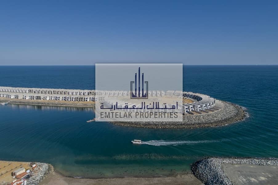3 Own a luxury villa in island in Al aqah Beach