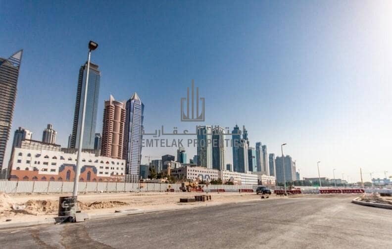 2 Plot in Al Wasl