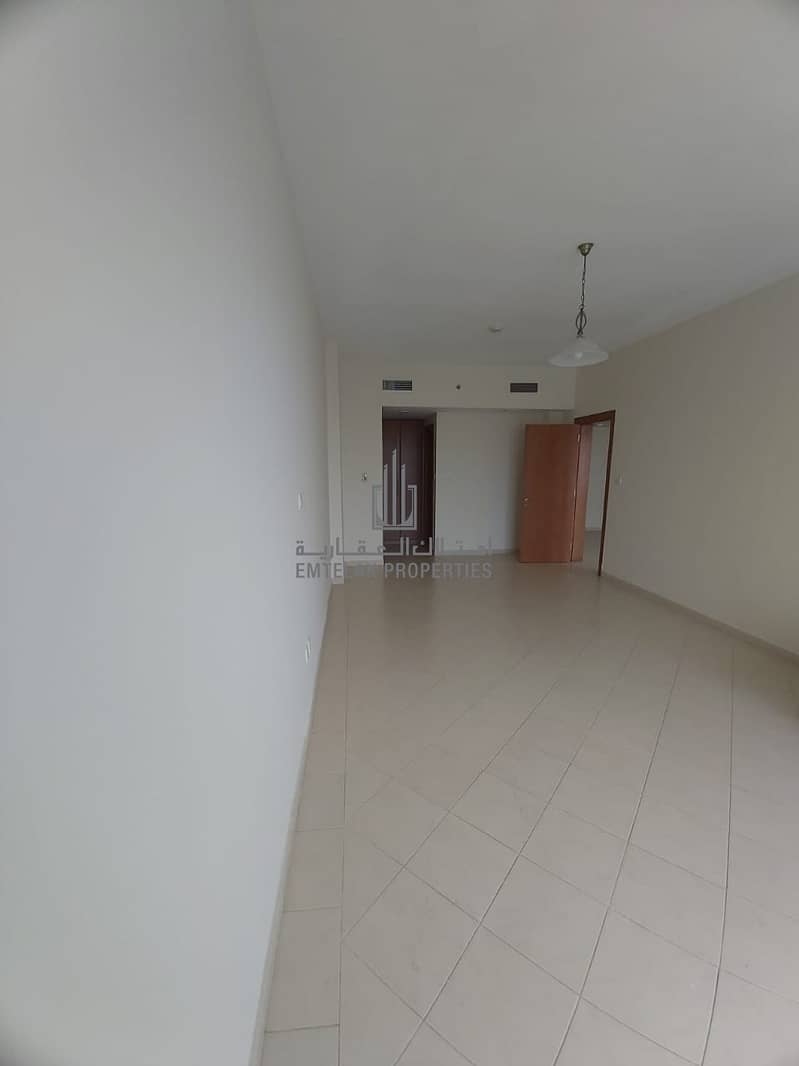9 Huge & Spacious| 1 Bed Room | Vacant