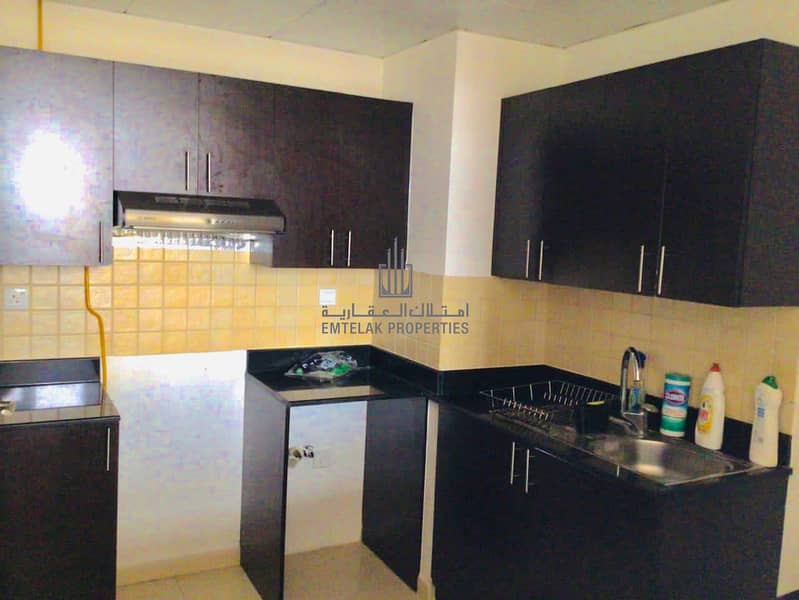 5 2 BHK | PLUS MAID'S | Chiller Free