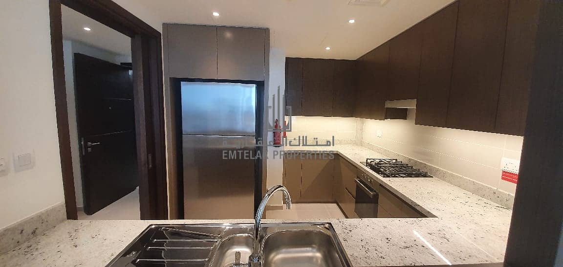 6 High End Finishing | 2 Bed With Burj View |Chiller Free