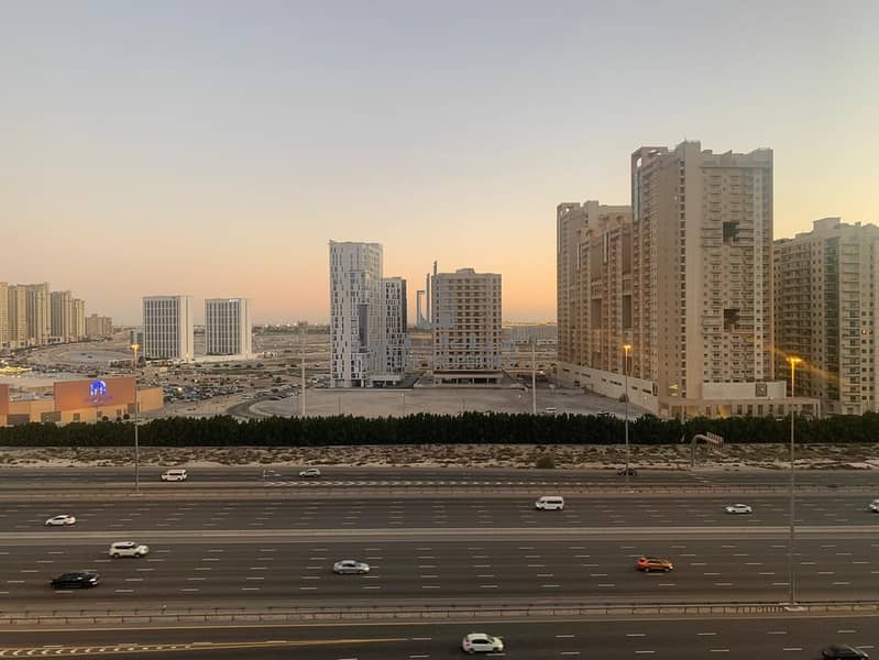 20 High Floor | Al Khail Road View | Super Spacious
