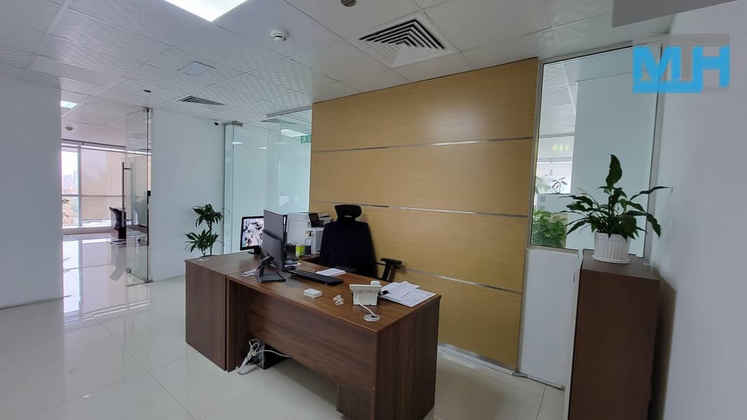 Fully Fitted Office| with Balcony| Lake View