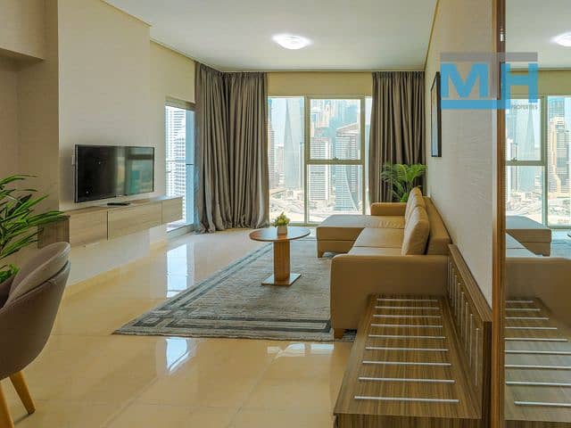位于迪拜码头，塞弗塔大厦 1 卧室的酒店式公寓 145000 AED - 6918103