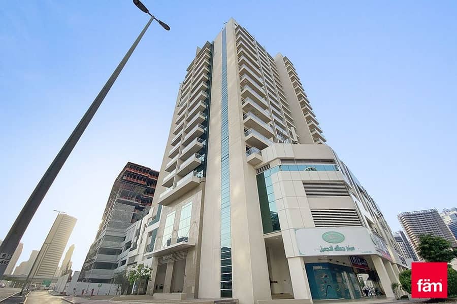 Modern | Prime Location | Ready To Move Modern | Prime Location | Ready To Move