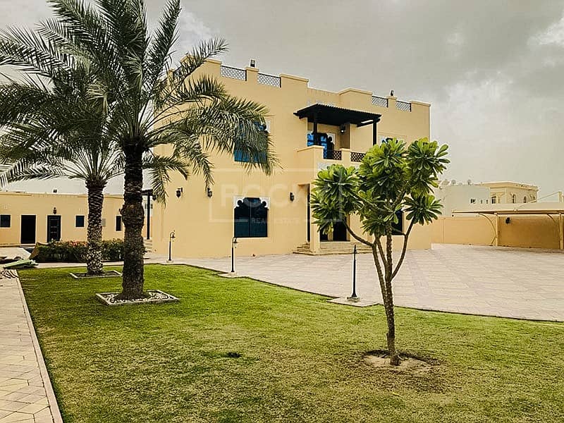Full Renovated 5-Bed Villa in Al Barsha Full Renovated 5-Bed Villa in Al Barsha