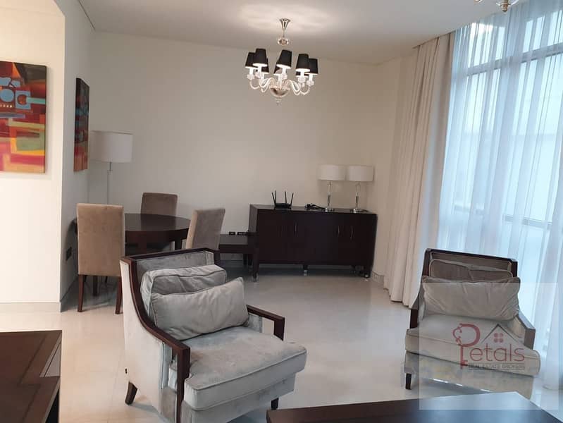 40 50K- 1 CHQ - POLO RESIDENCE - Furnished!