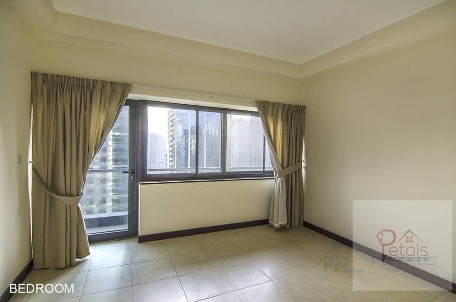 9 Hot Deal 2B/Room /Lake View in Gold Crest Views 2