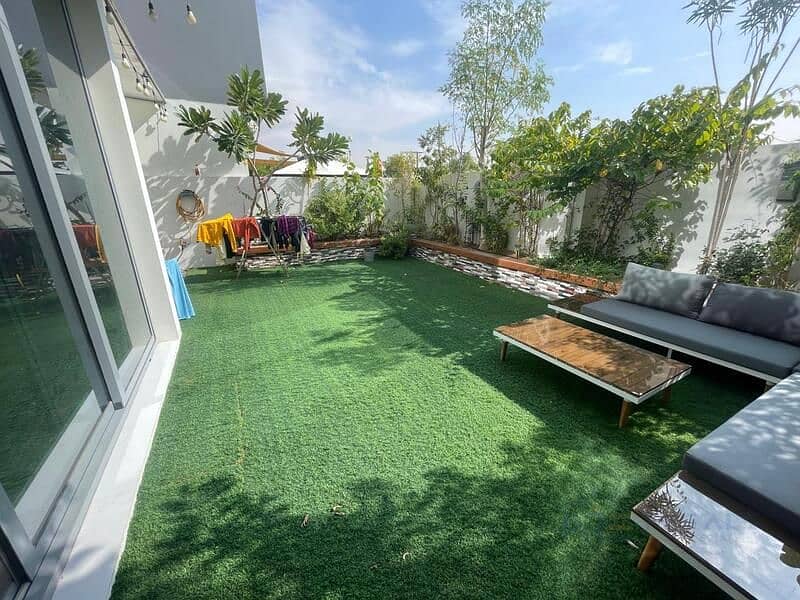 UnFurnished 3BR TH | Private Garden | Best Deal