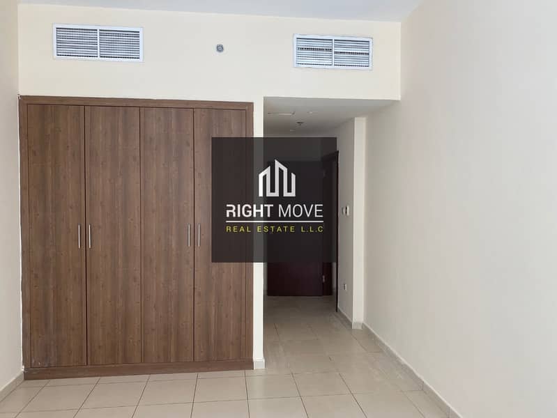 6 2 BHK with parking for rent in Ajman One Towers