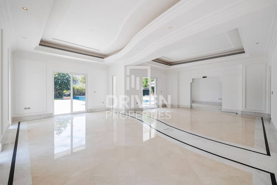 Corner Villa | Lake View | Best Layout Corner Villa | Lake View | Best Layout