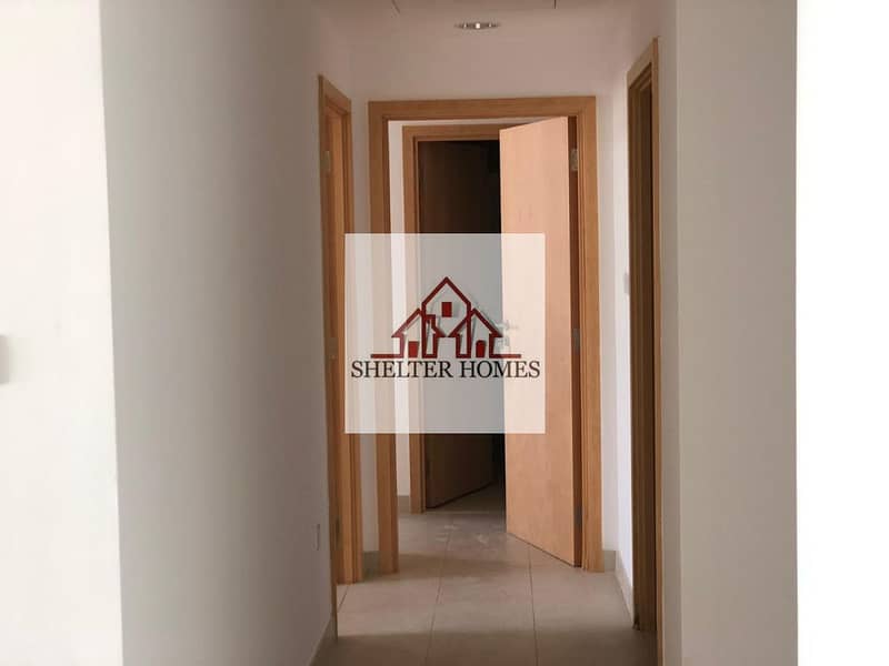 Квартира в Аль Раха Бич，Аль Зейна, 2 cпальни, 120000 AED - 4228801