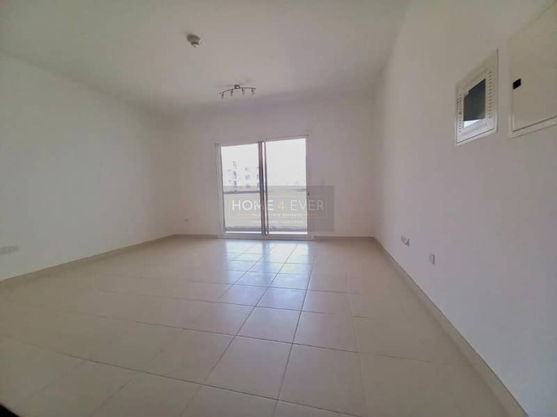 Huge Balcony Studio | Equipped Kitchen | Massive Layout Huge Balcony Studio | Equipped Kitchen | Massive Layout