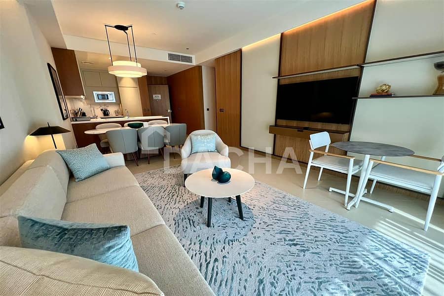 High Floor / Brand New / Fully Furnished High Floor / Brand New / Fully Furnished
