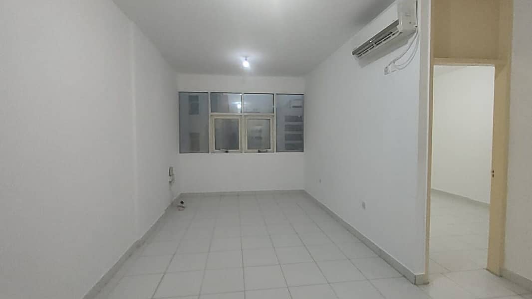 Cozy 1BHK with Private Balcony