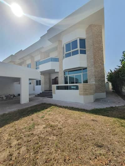 4 Bedroom Villa Compound for Rent in Umm Suqeim, Dubai - COMPOUND 4BHK VILLA  WITH GARDEN & SHARED POOL IN UMM SUQEIM 3 RENT IS 380k
