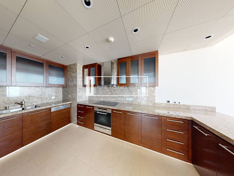 5 Burj-Khalifa-Downtown-2-Bedrooms-10162023_182056. jpg
