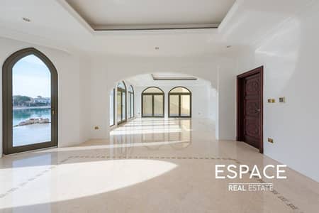 4 Bedroom Villa for Sale in Palm Jumeirah, Dubai - Atrium Entry | Atlantis View | Vacant