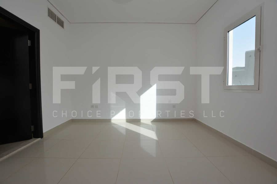 4 Internal Photo of 5 Bedroom Villa in Al Reef Villas 348.3 sq. m 3749 sq. ft (81). jpg