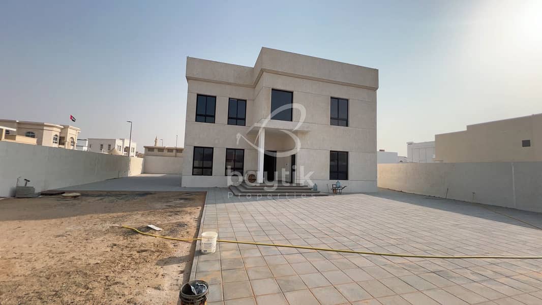 4 bedroom Available for rent in Umm Suqeim3 4 bedroom Available for rent in Umm Suqeim3
