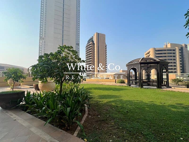 Full Sea View |Ready to Move-in |Upgraded Full Sea View |Ready to Move-in |Upgraded