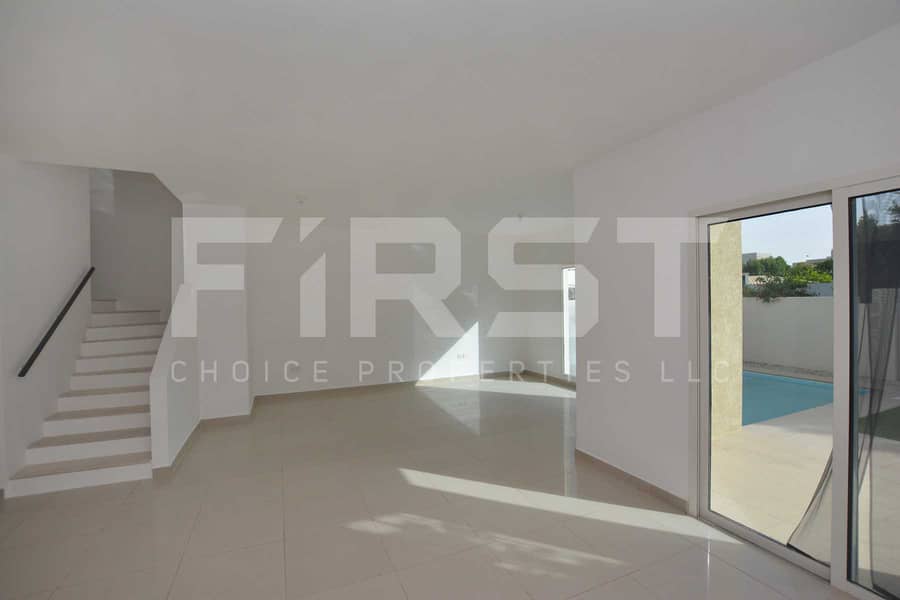8 Internal Photo of 5 Bedroom Villa in Al Reef Villas 348.3 sq. m-3749 sq. ft-Abu Dhabi -UAE (5). jpg