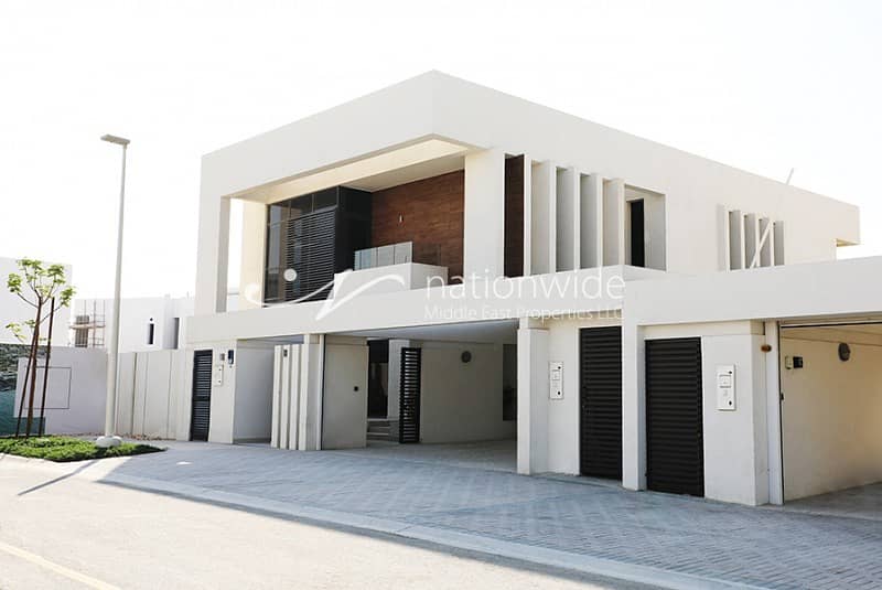 Latest Handed Over 5BR Villa in West Yas