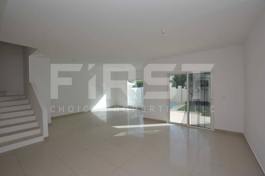 9 Internal Photo of 5 Bedroom Villa in Al Reef Villas 348.3 sq. m-3749 sq. ft-Abu Dhabi -UAE (2). jpg