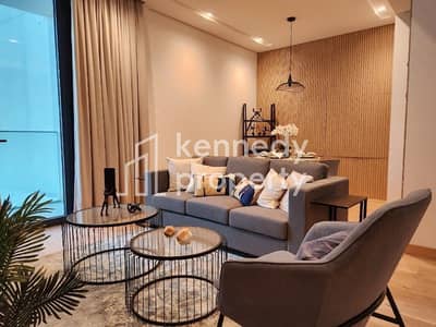 1 Bedroom Apartment for Sale in Al Reem Island, Abu Dhabi - c8b55dfa-1c99-4a9b-bac8-51b6a0863b8a-photo_3-Living-room-to-dining-room. jpg